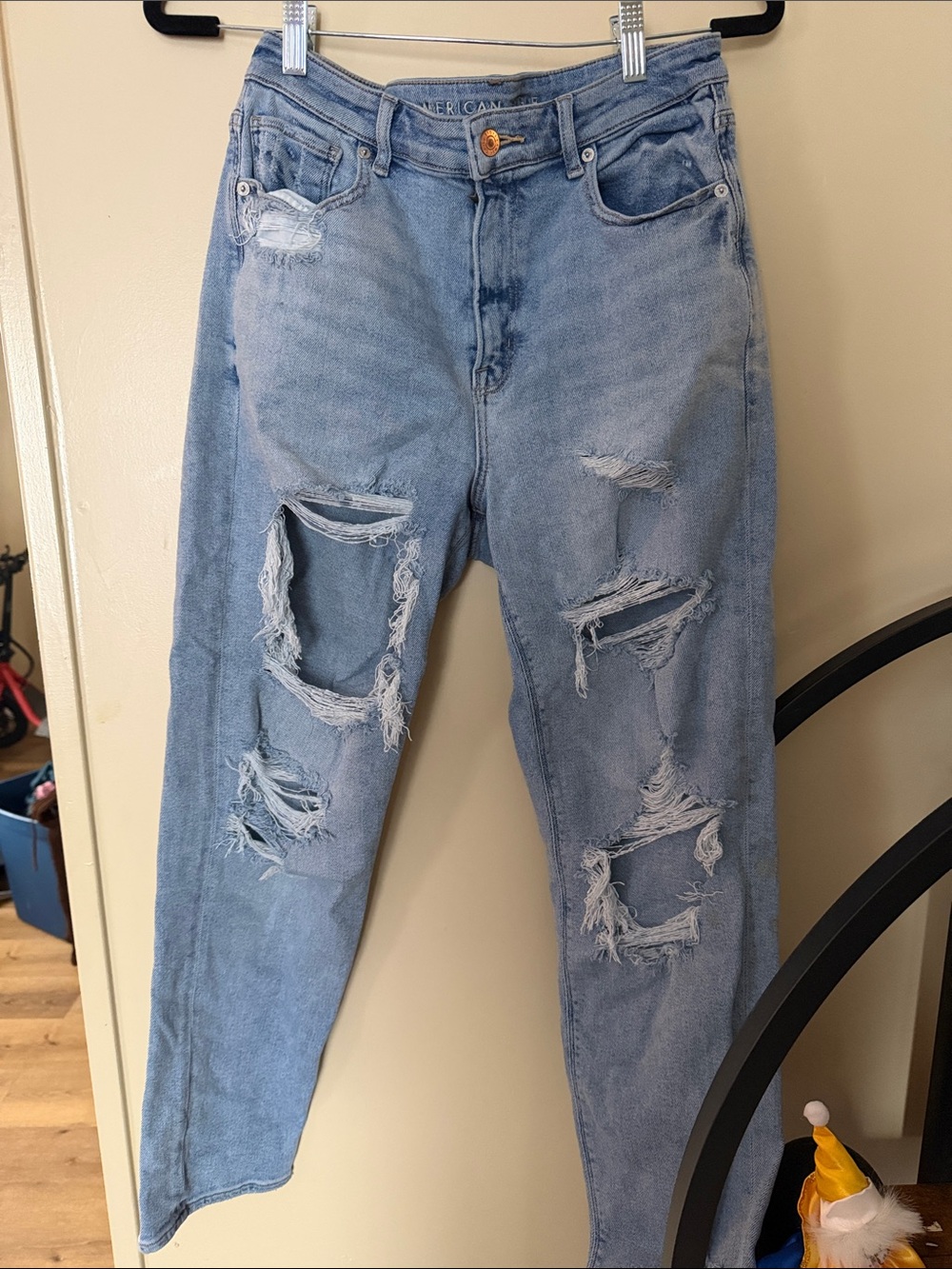 American Eagle Outfitters Light Blue Distressed Slim Straight Jeans